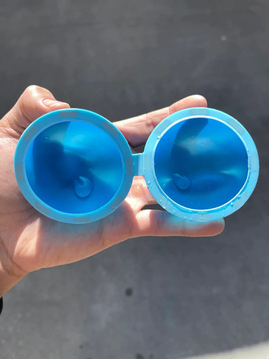 a reusuable water balloon